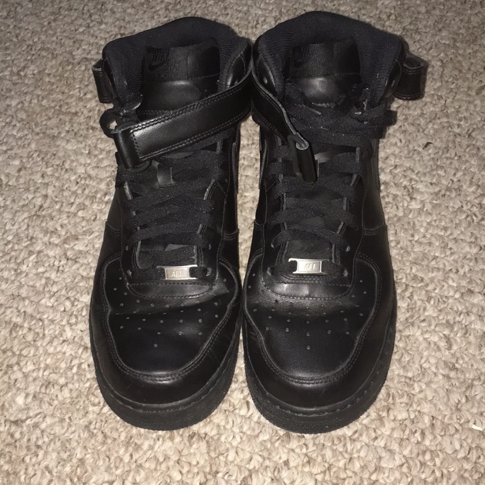 Nike Air Force 1 mid men’s sneaker